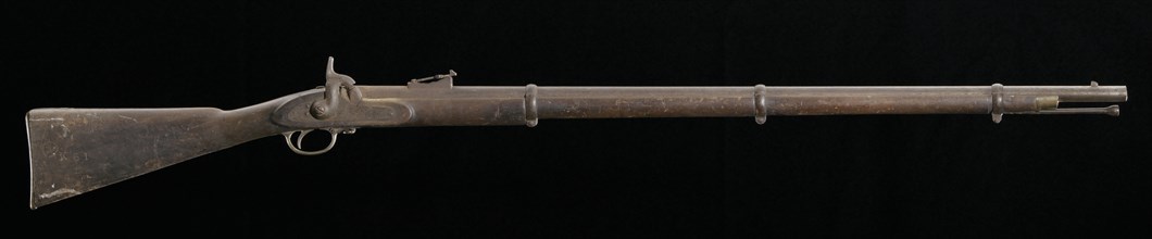 Enfield Pattern 1853 rifle-musket owned by Walter Denning, 1863. Creators: BSA, B. Woodward & Sons.
