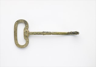 Hinged garment hook with dragon, Late Eastern Zhou dynasty, 5th-4th century BCE. Creator: Unknown.