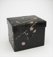 Box with fitted cover, Edo period, 17th century. Creator: Unknown.