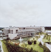 Glaxo Medical Research Centre, Gunnels Wood Road, Stevenage, Hertfordshire, Jan - Aug 1995. Creator: John Laing plc.
