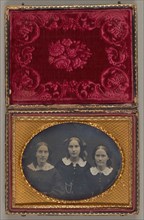 Mary Underwood, Olive Underwood and Susan Underwood, 1839/60. Creator: Unknown.