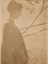 Sunlight, 1899, printed 1901. Creator: Clarence H White.