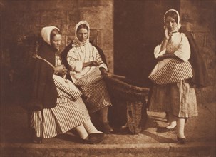 Mrs. Logan and Two Unknown Women, Newhaven, 1843/47, printed c. 1916. Creators: David Octavius Hill, Robert Adamson, Hill & Adamson.