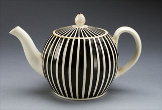 Teapot, Leeds, c. 1780. Creator: Unknown.