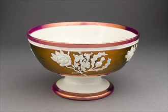 Slop Bowl with Symbols of England, Ireland, and Scotland, Staffordshire, c. 1830. Creator: Staffordshire Potteries.