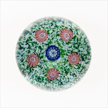 Paperweight, Münzthal, 19th century. Creator: Saint-Louis Glassworks.