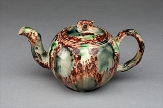 Teapot, Staffordshire, 1760/70. Creator: Staffordshire Potteries.