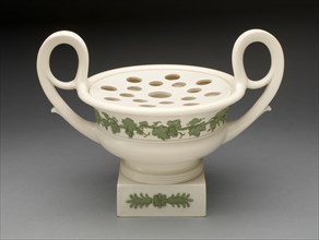 Crocus Pot, Burslem, c. 1820. Creator: Wedgwood.