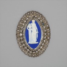 Medallion with Women and Urn, Burslem, Late 18th century. Creator: Wedgwood.