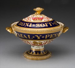 Covered Cream Bowl, London, c. 1820. Creator: Royal Worcester.