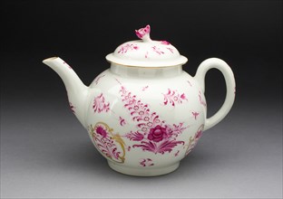 Teapot, Worcester, c. 1770. Creator: Royal Worcester.