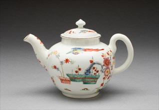 Teapot, Worcester, c. 1755. Creator: Royal Worcester.