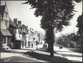High Street, Burford, West Oxfordshire, Oxfordshire, 1925-1935. Creator: Unknown.