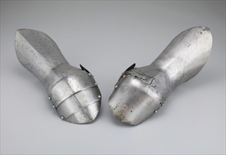 Pair of Mitten Gauntlets, Italy, c. 1480 and 19th century in 15th century style. Creator: Unknown.