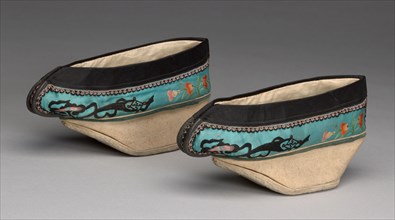 Woman's Shoes, China, Qing dynasty (1644-1911), 19th century. Creator: Unknown.