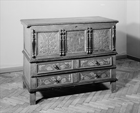 Chest, 1704. Creator: Unknown.