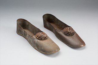 Women's Shoes (Anniversary Tin), 1850/1900. Creator: Unknown.