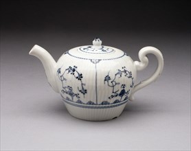 Teapot, Weesp, 1761/64.