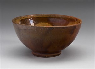 Bowl, 1809/39. Attributed to the Levi Coates Pottery.