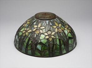 Lamp (shade), 1899/1909.