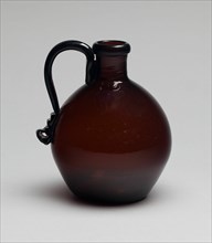Blown glass jug, 1815/30. Made by Zanesville Glass Works or Mantua Glass Works, United States.