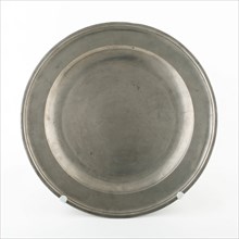 Plate, London, 1793/1801. Creator: Edgar, Curtis and Co..