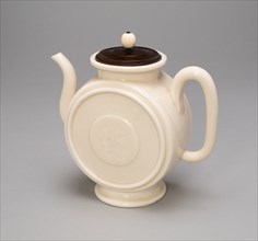Flattened Teapot (Bianhu), Qing dynasty (1644-1911), mid-17th century. Creator: Unknown.