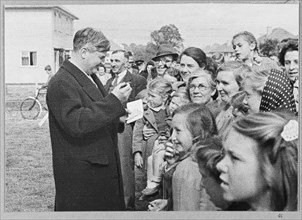 Aneurin Bevan, Minister for Health, Patchway, South Gloucestershire, 07/09/1946. Creator: John Laing plc.