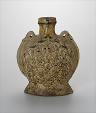 Pilgrim Flask (Bian Hu), Sui (581-618) or early Tang dynasty (618-907), c. late 6th/7th century.