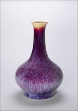 Bottle-Shaped Vase, Qing dynasty (1644-1911), c. 18th century.