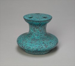Holder for Incense Sticks or Flowers, Qing dynasty (1644-1911), Yongzheng reign mark and period (1723-1735).