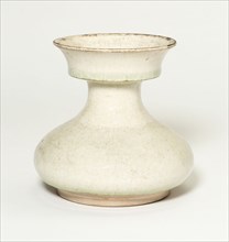 Broad Pear-Shaped Jar, Tang dynasty (618-907).