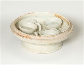 Covered Box with Lotus-Shaped Compartments, Song dynasty (960-1279).