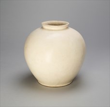 Ovoid Jar, Tang dynasty (618-907), 8th century.