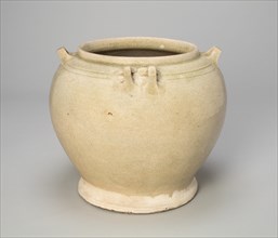 Jar with Square Handles, Six Dynasties period, Southern dynasties, c. 450/500 A.D.