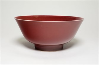 Bowl, Qing dynasty (1644-1912), Yongzheng reign mark and period (1723-1735).