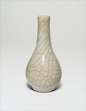 Bottle-Shaped Vase, Yuan dynasty (1271-1368) or possibly Qing dynasty (1644-1911), Yongzheng period (1723-1735).