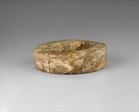 Squared disc (cong), Neolithic period (ca. 8000-2000 BC), Liangzhu Culture, ca. 3000-2500 B.C. Vessel in the form of a straight tube with a circular bore and square outer section.