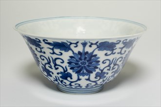 Bowl with Floral Scrolls, Qing dynasty (1644-1911), Guangxu reign mark and period (1875-1908).