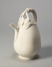Melon-Shaped Ewer with Triple-Strand Handle, Liao dynasty (907-1124), 11th century.