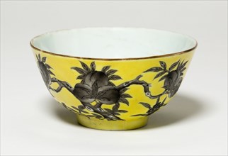 Cup with Peaches, Qing dynasty (1644-1911), Guangxu period (1875-1908), c. 1894.