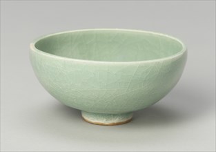 Bowl with Central Floret, Southern Song dynasty (1127-1279), 13th century.