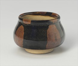 Small Wide-Mouthed Jar, Northern Song (960-1127) or Jin dynasty (1115-1234), c. 12th century.