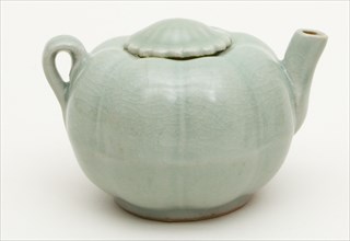 Melon-Shaped Ewer (Wine Pot) with Flower-Head/ Foliate Lid, Southern Song (1127-1279) or Yuan dynasty (1279-1368), c. 13th century.
