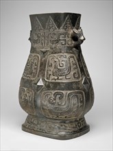 Jar (hu), Western Zhou dynasty, 927-850 B.C.