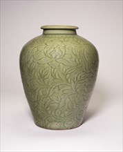 Jar with Peony Scrolls, Ming dynasty (1368-1644), 15th century.