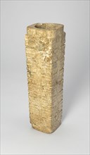 Cong, Neolithic period ( ca. 8000-2000 BC), Liangzhu Culture, ca. 3000-2000 BC. Vessel in the form of a straight tube with a circular bore and square outer section.
