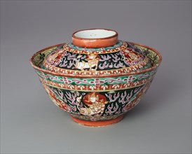Bencharong (Five-Colored) Ware Covered Bowl with Thai Motifs, 18th century.