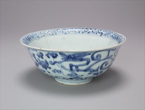 Bowl with Everted Rim and Scrollwork, 15th century.
