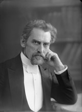 Portrait of the conductor and composer Robert Kajanus (1856-1933). Creator: Photo studio Universal, Helsinki  .